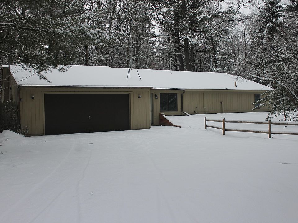 1st image of 2939 River Park Dr
