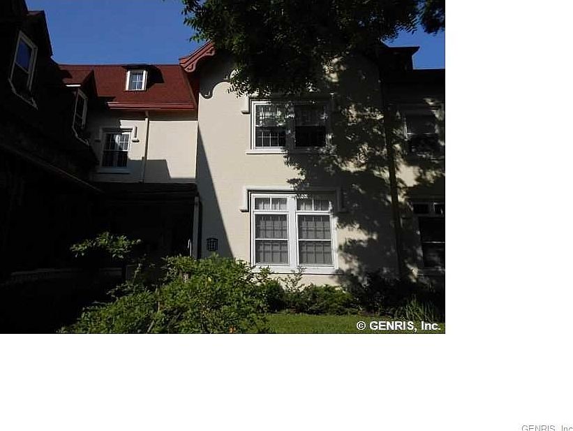 1st image of 125 Grove Dr APT 4B