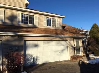 7952 Timber Lake Dr, Eden Prairie, MN 55347