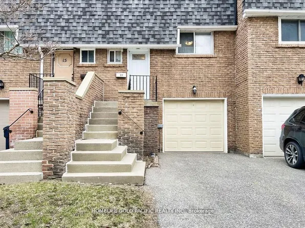 42 Stonehill Ct #11, Toronto, ON M1W 2V3