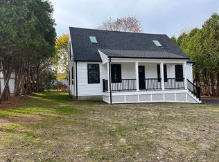 12 Yankee Dr, Westerly, RI 02891