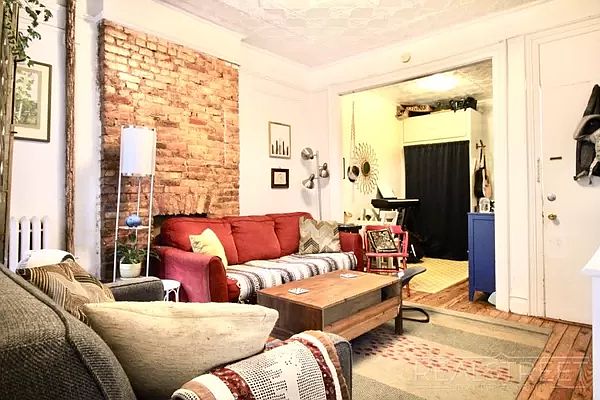1st image of 340 21st St APT 1R