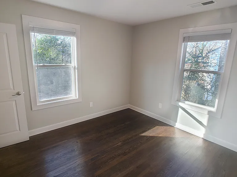 420 Alexander Cir SE #420 — Photo 9