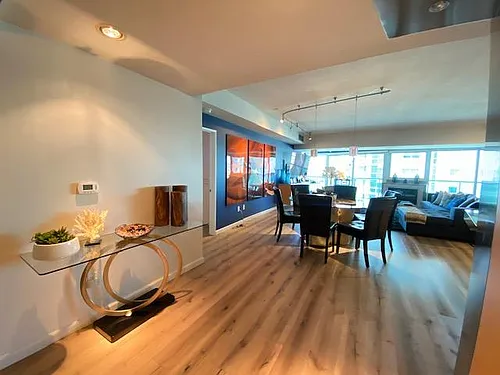 13600 Marina Pointe Dr #1512 Photo 1