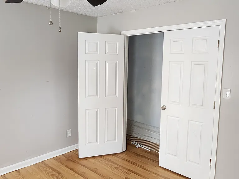 132 Pineview St — Photo 30