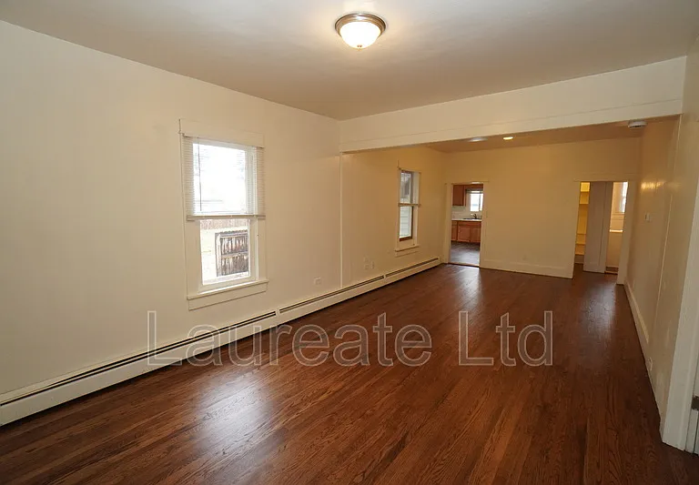 1440 Kenton St — Photo 4
