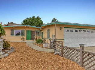 381 Reindollar Ave, Marina, CA 93933