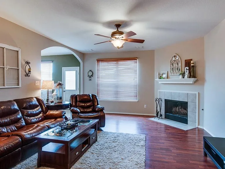 11921 Grizzly Bear Dr — Photo 5