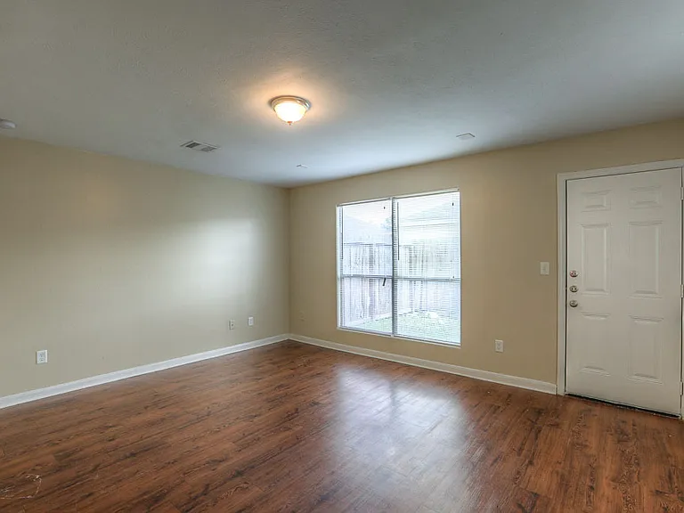 10606 Pine Landing Dr #A — Photo 10