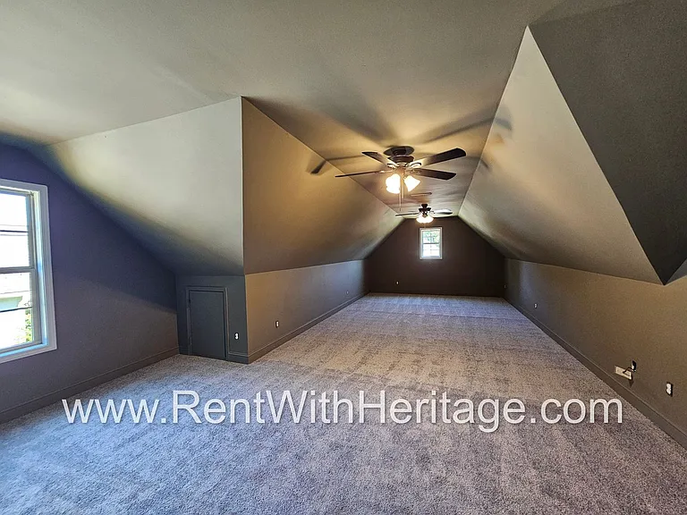 182 Saddleridge Dr — Photo 48