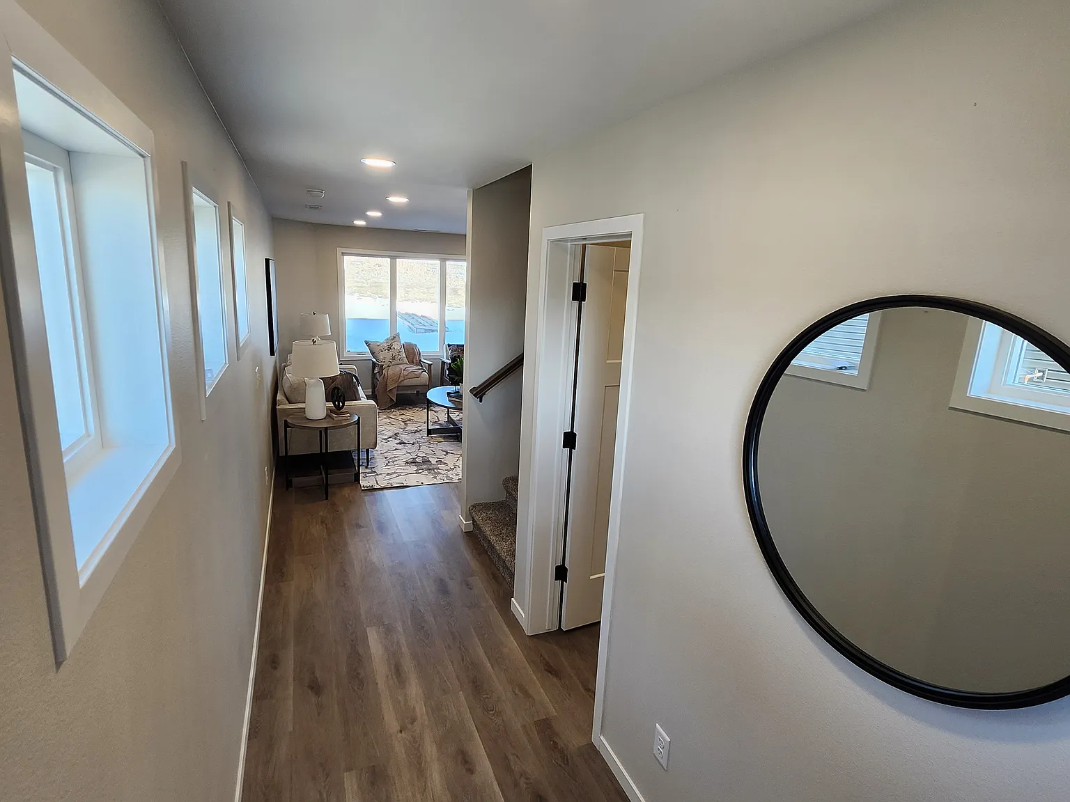 3 bed, 2.5 bath, 1665 sqft, $2,450 — Photo 3