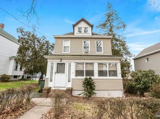 54 Morse Ave, Rutherford, NJ 07070