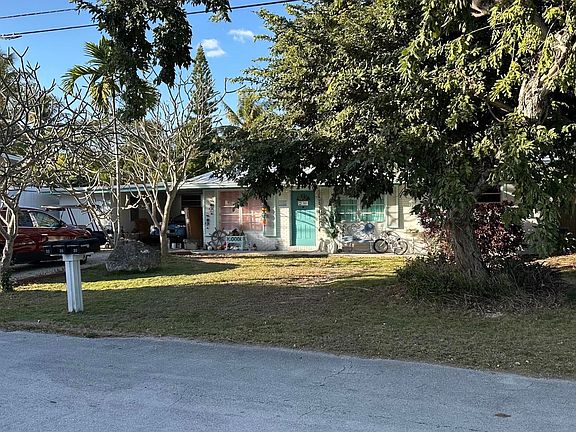 3rd image of 30 Jewfish Ave