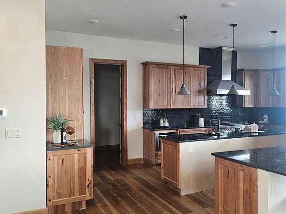 3rd image of 5320 Dual Rey Point