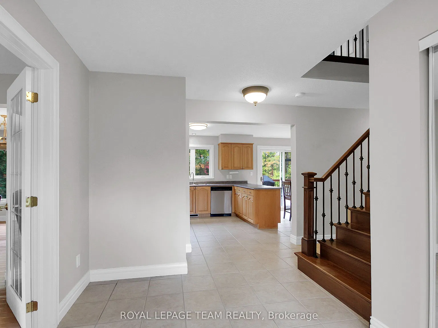7 bed, $4,000 — Photo 3