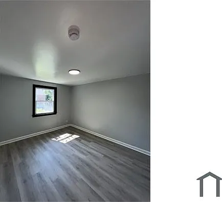 2621 Price St — Photo 23