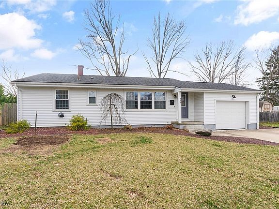 2nd image of 434 Hood Dr