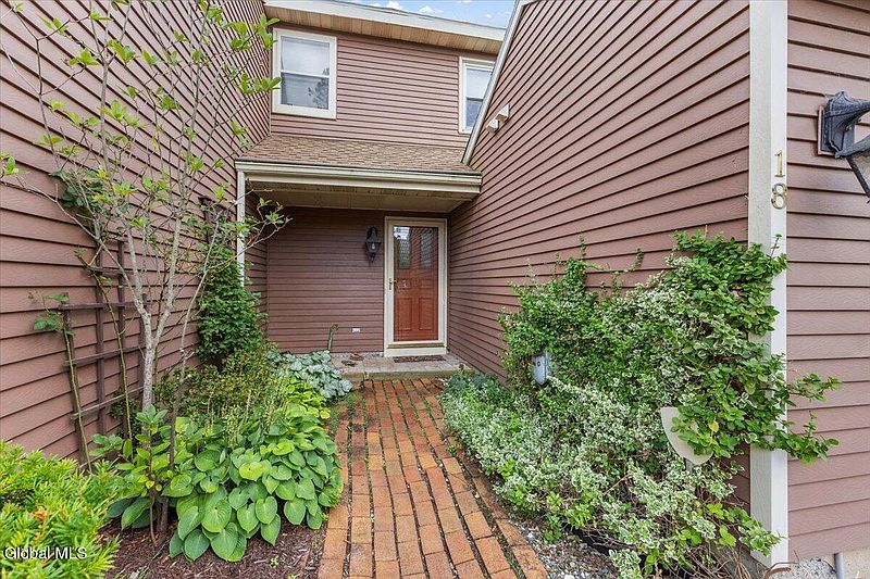 2nd image of 18 Quincy Road