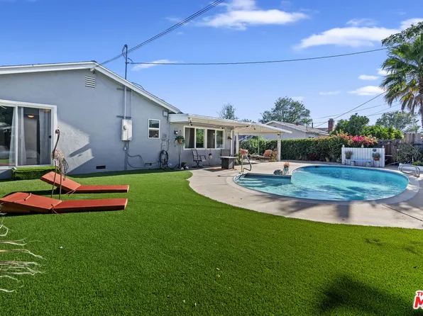 21829 Rodax St, Canoga Park, CA 91304