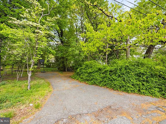 5th image of Parkman Rd