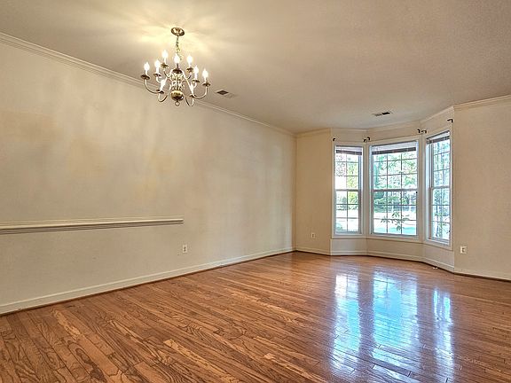 3rd image of 5007 Softwood Ln