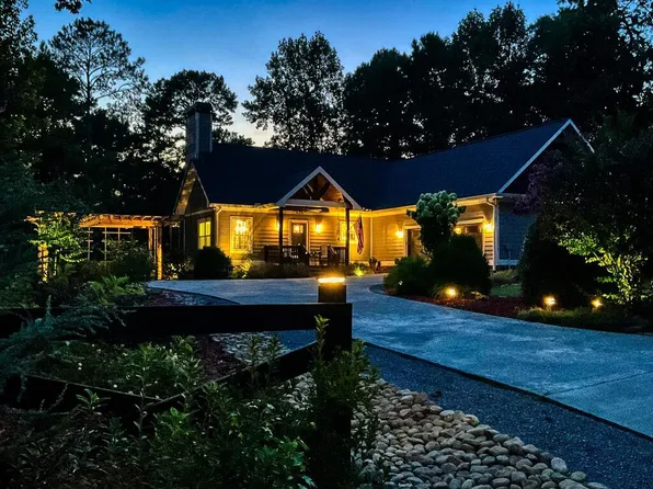 436 Bridge Rd, Ellijay, GA 30540