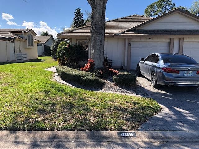 1st image of 409 Oak Haven Dr