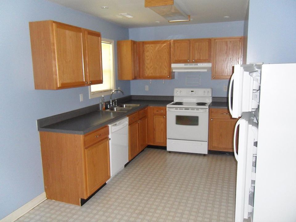 2nd image of 12478 Chestnut Cir