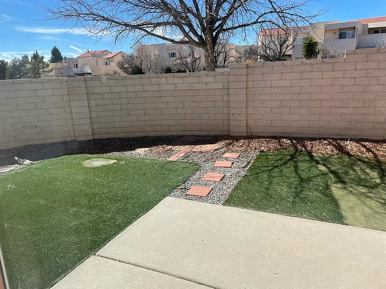 3353 Marino Dr SE — Photo 2