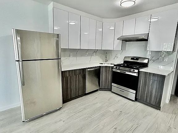 3rd image of 31-24 60th St #3