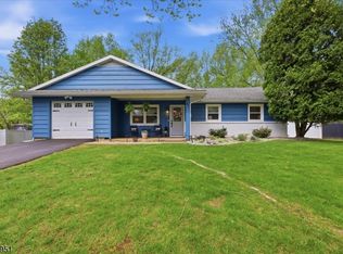 47 Pudding Stone Way, Lopatcong Twp., NJ 08865
