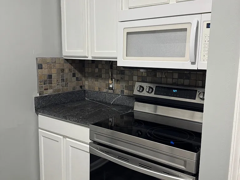 1503 Fort Johnson Rd #4F — Photo 6