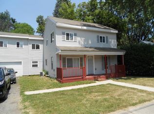 1512 Downey St, Lansing, MI 48906