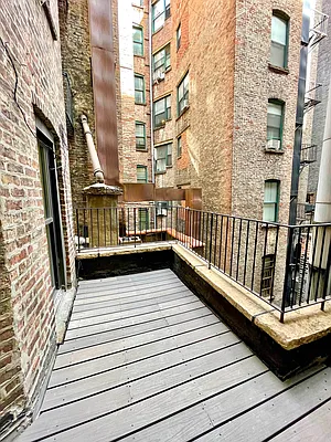 Rented by City Connections Realty | media 10