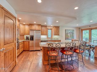 4504 Meadow Dr UNIT 203, Vail, CO 81657