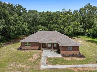 6020 Enfinger Rd, Pace, FL 32571