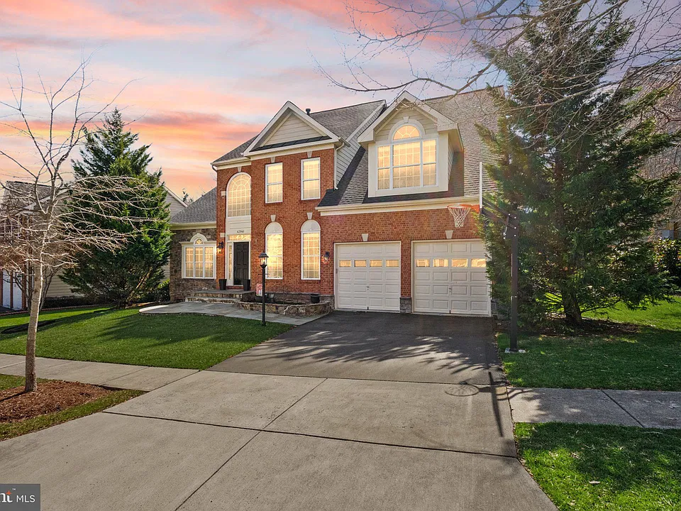 43941 Riverpoint Dr