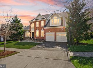 43941 Riverpoint Dr, Leesburg, VA 20176