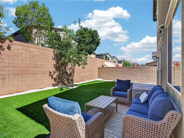 325 Breve Ct — Photo 62