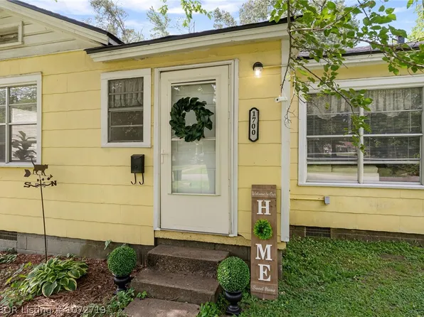 1700 Cedar St, Van Buren, AR 72956