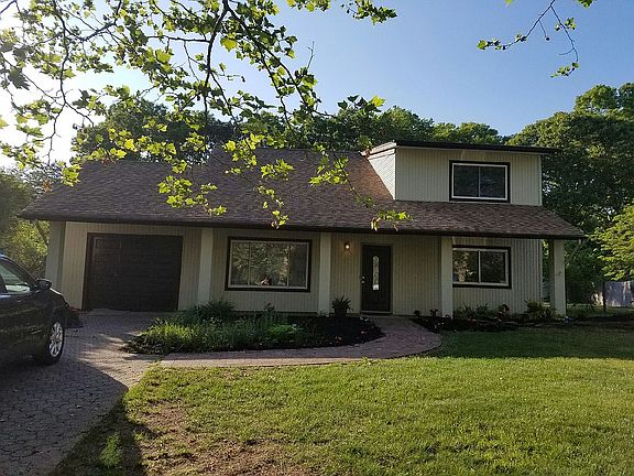 2nd image of 45 Patricia Ln