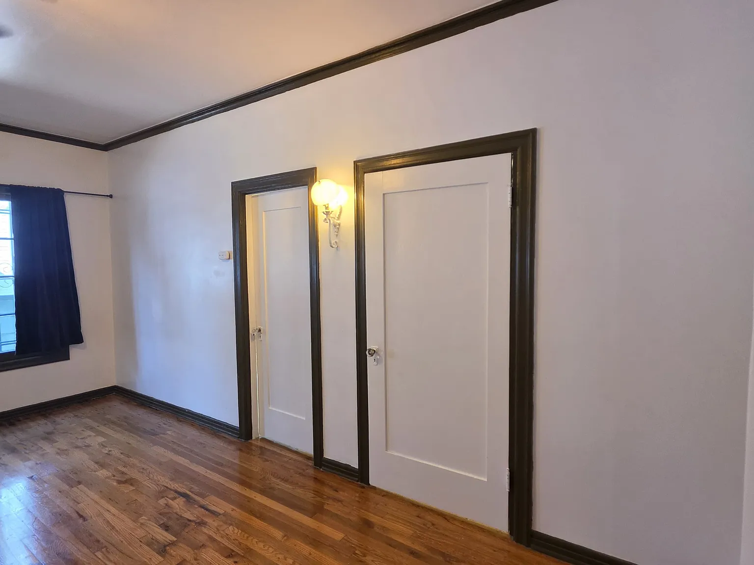 Studio, 425 sqft, $1,850 — Photo 2