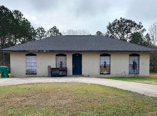 82 Holly Cir, Gulfport, MS 39501