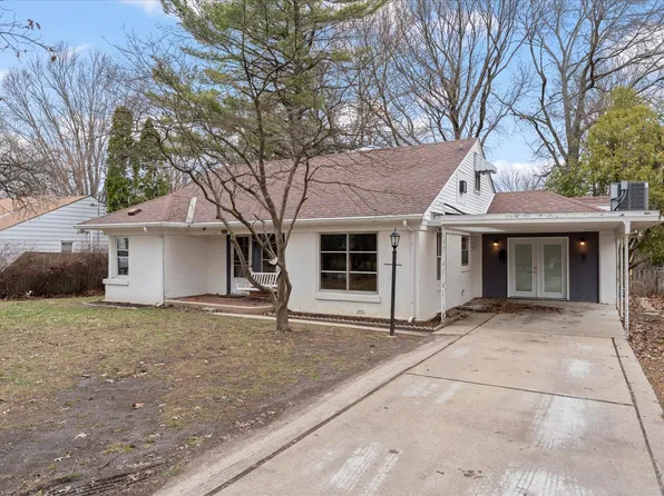 1412 W Clark St, Champaign, IL 61821