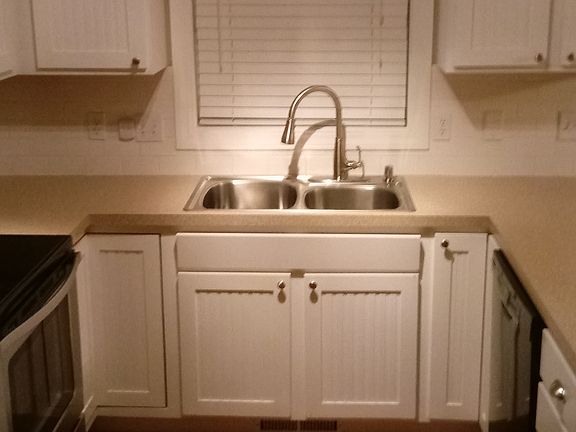 3rd image of 151 Riverwood Dr