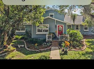 1048 N Grandview St, Mount Dora, FL 32757