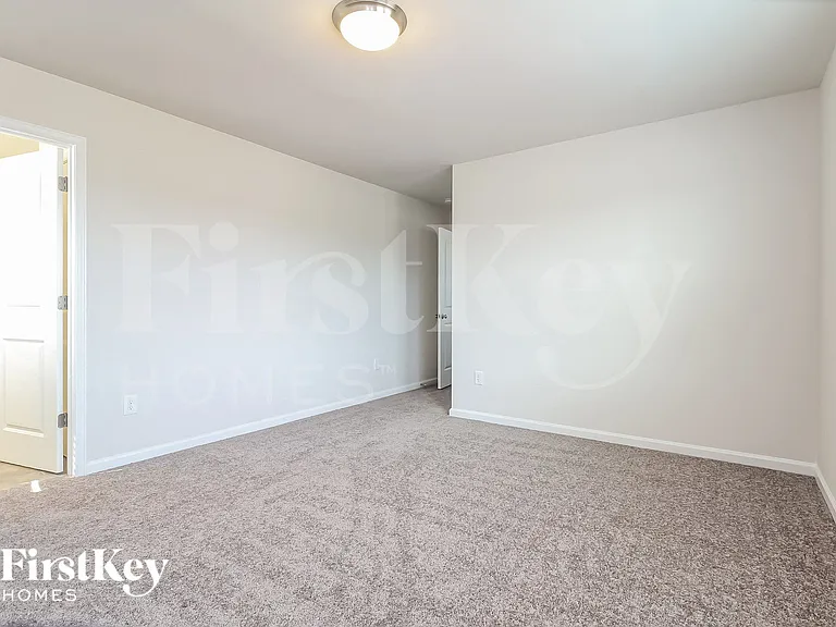 4 Ramblehurst Rd — Photo 12