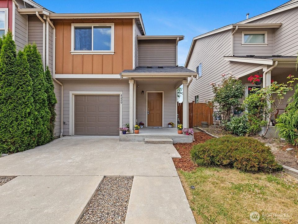 1st image of 4220 82nd Avenue NE