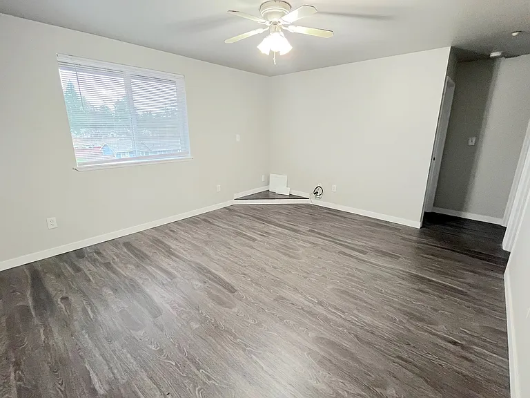 8819 Pacific Ave #B7 — Photo 4