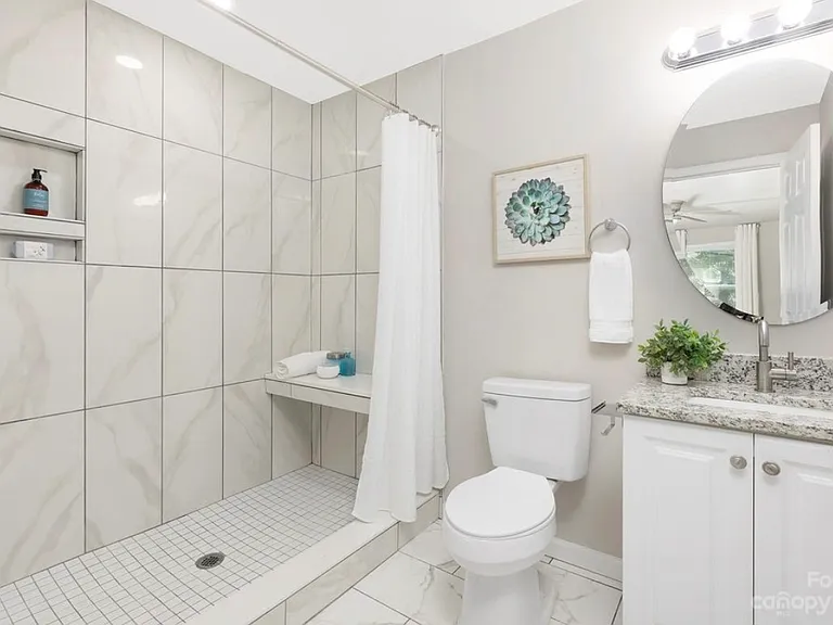 3339 Sargeant Dr — Photo 22